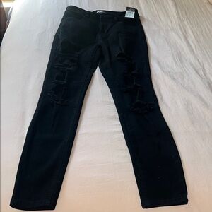 Black (stretchy) Distressed Jeans